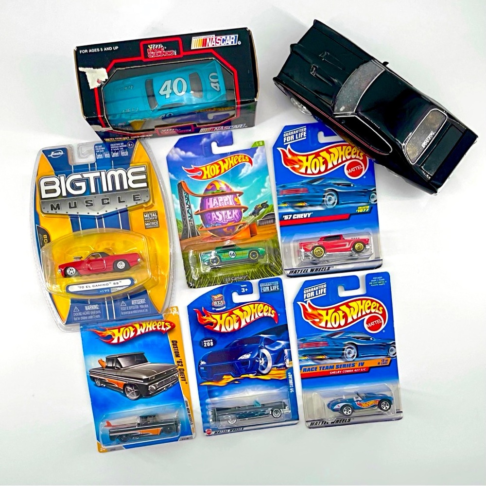 Hot Wheels Big Time Muscle Nascar Richard Petty Daytona Cadillac Chevy Car Lot